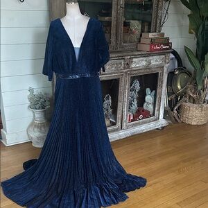 Dylan and Davids Full-Length 3/4 Sleeve Formal Gown Evening Dress NAVY XXL NEW